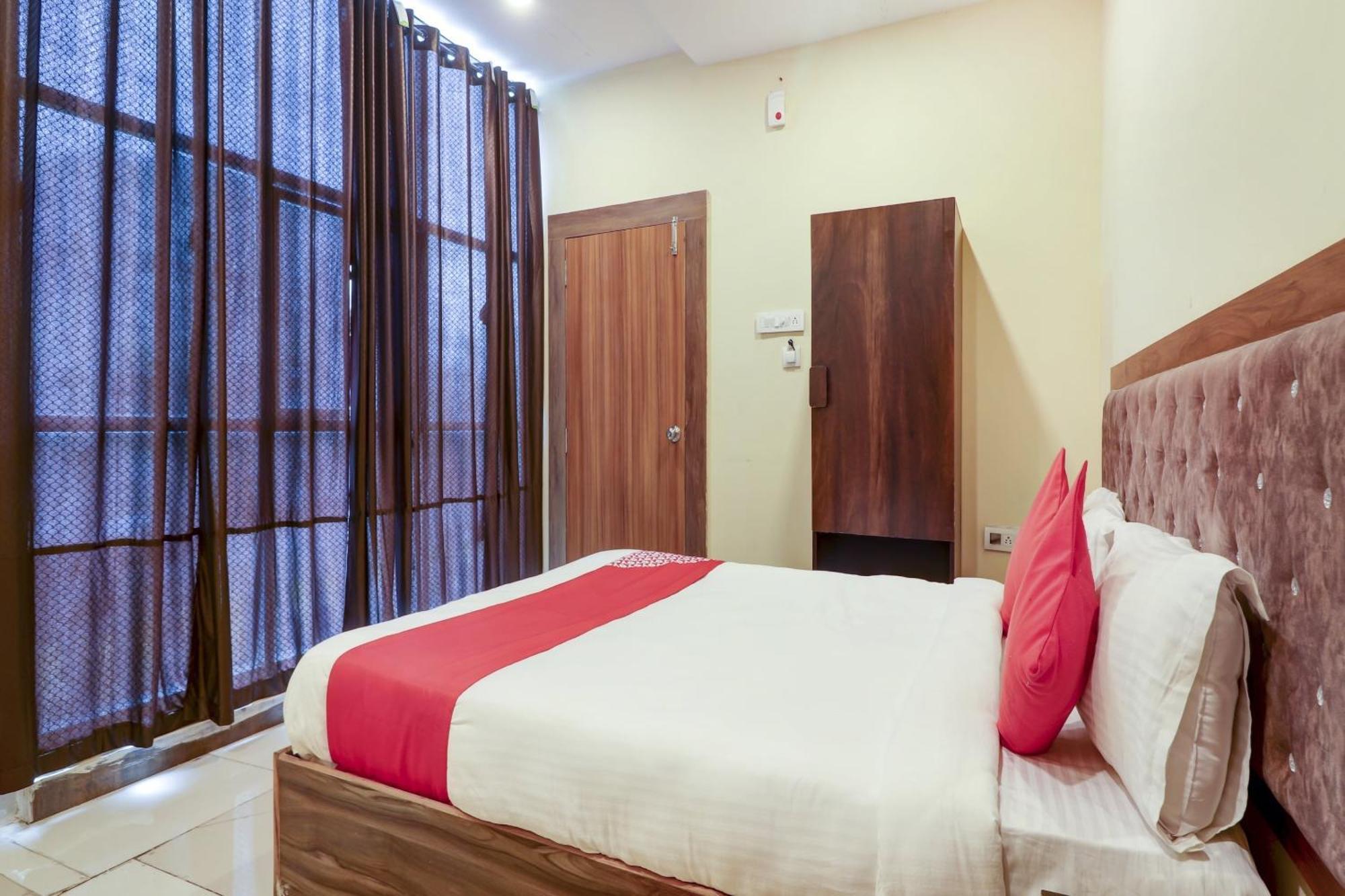 Hotel O Rsquare Elite Sururnagar 外观 照片